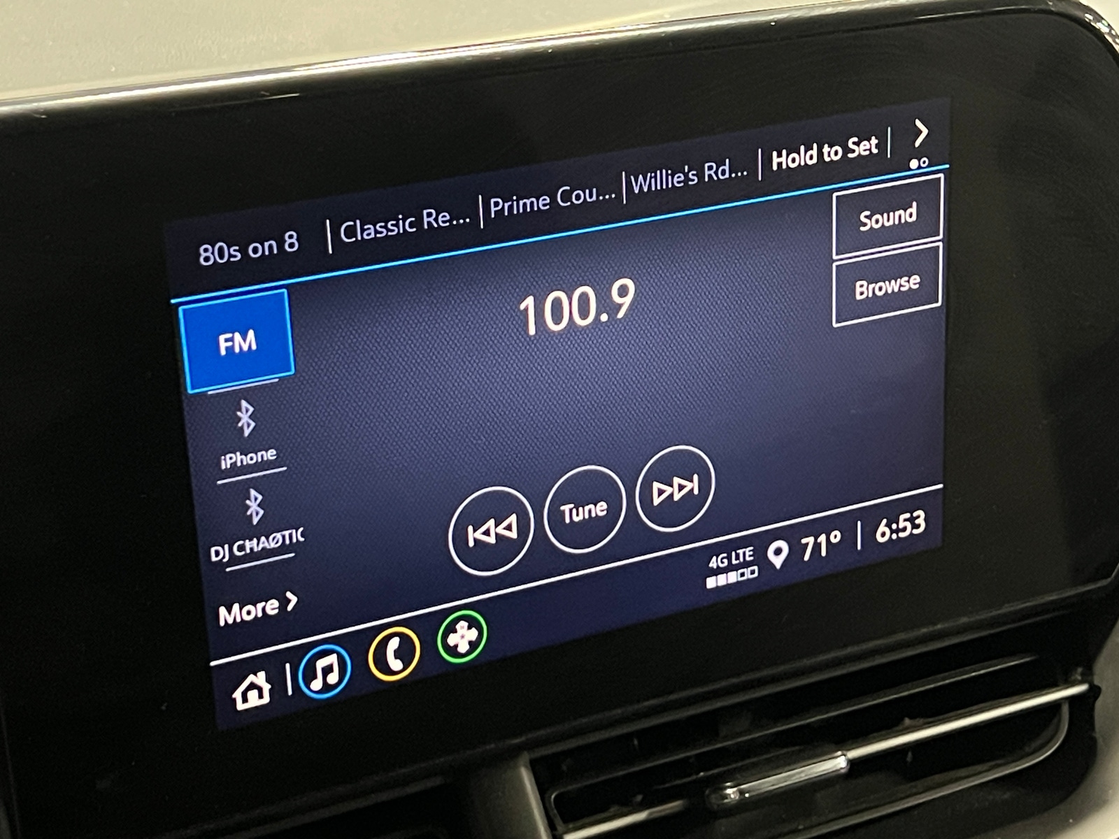 Thumbnail: 2024 Chevrolet Trax - 4