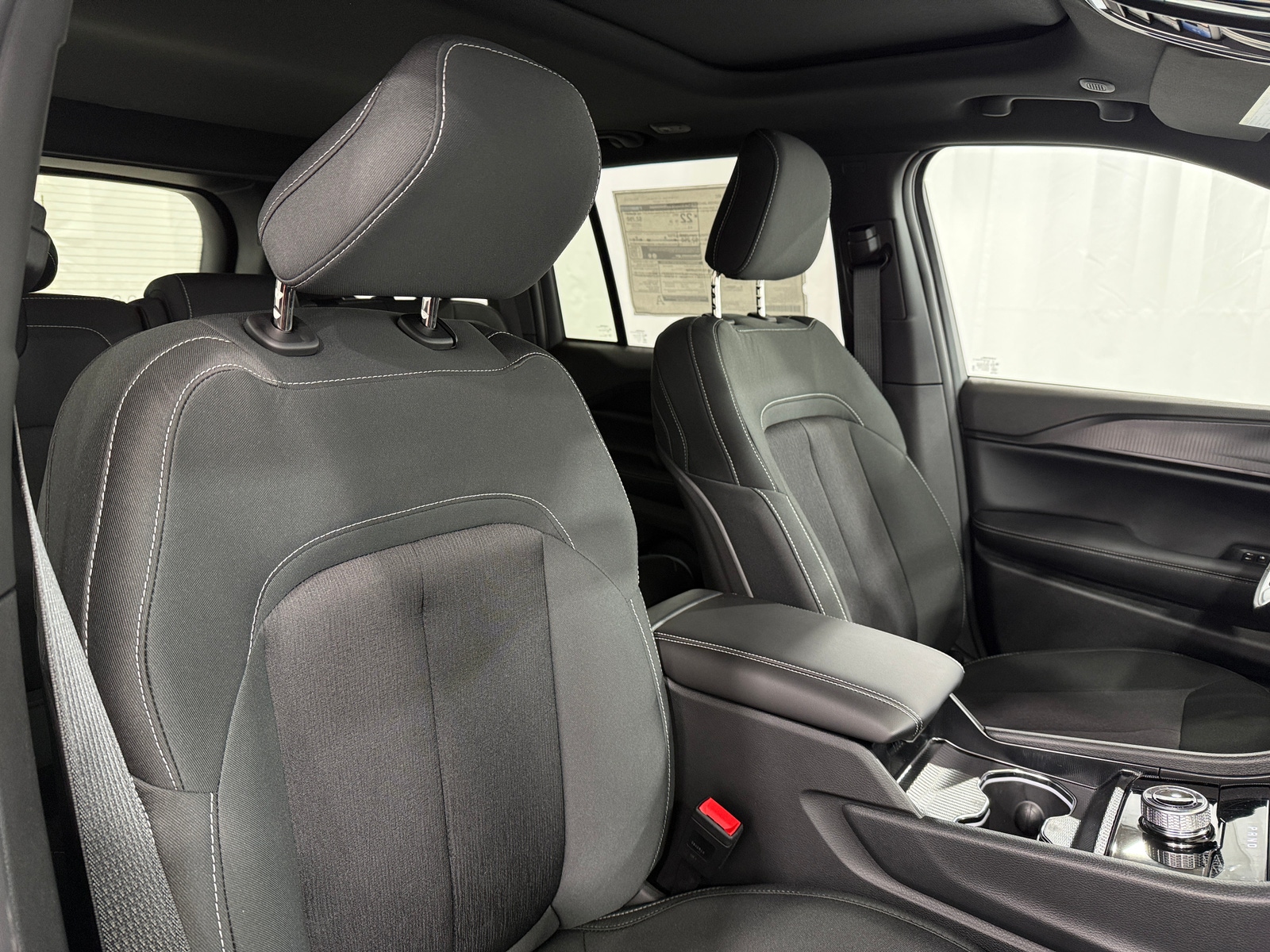 Thumbnail: 2026 Jeep Grand Cherokee - 2