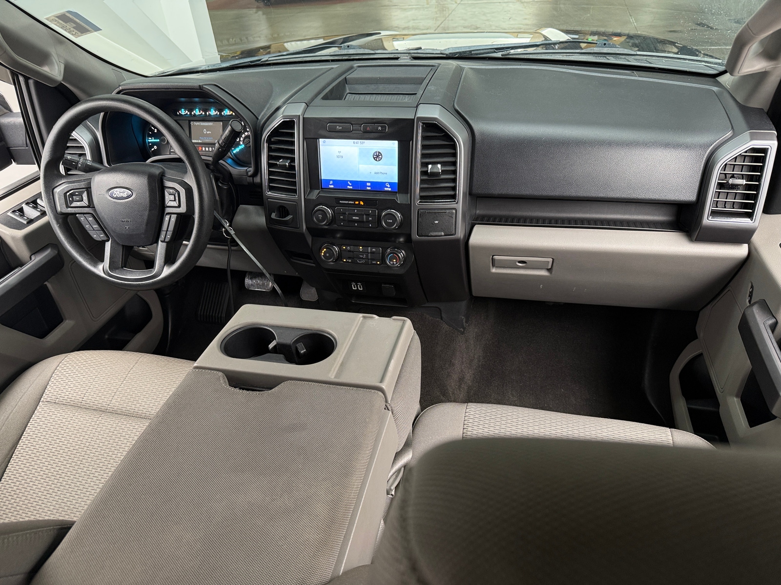 Thumbnail: 2020 Ford Econoline - 3