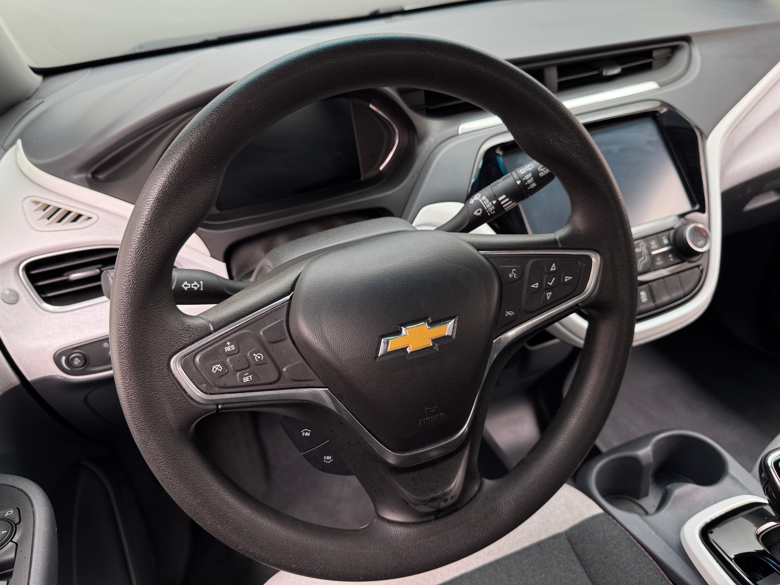 Thumbnail: 2018 Chevrolet Bolt EV - 5