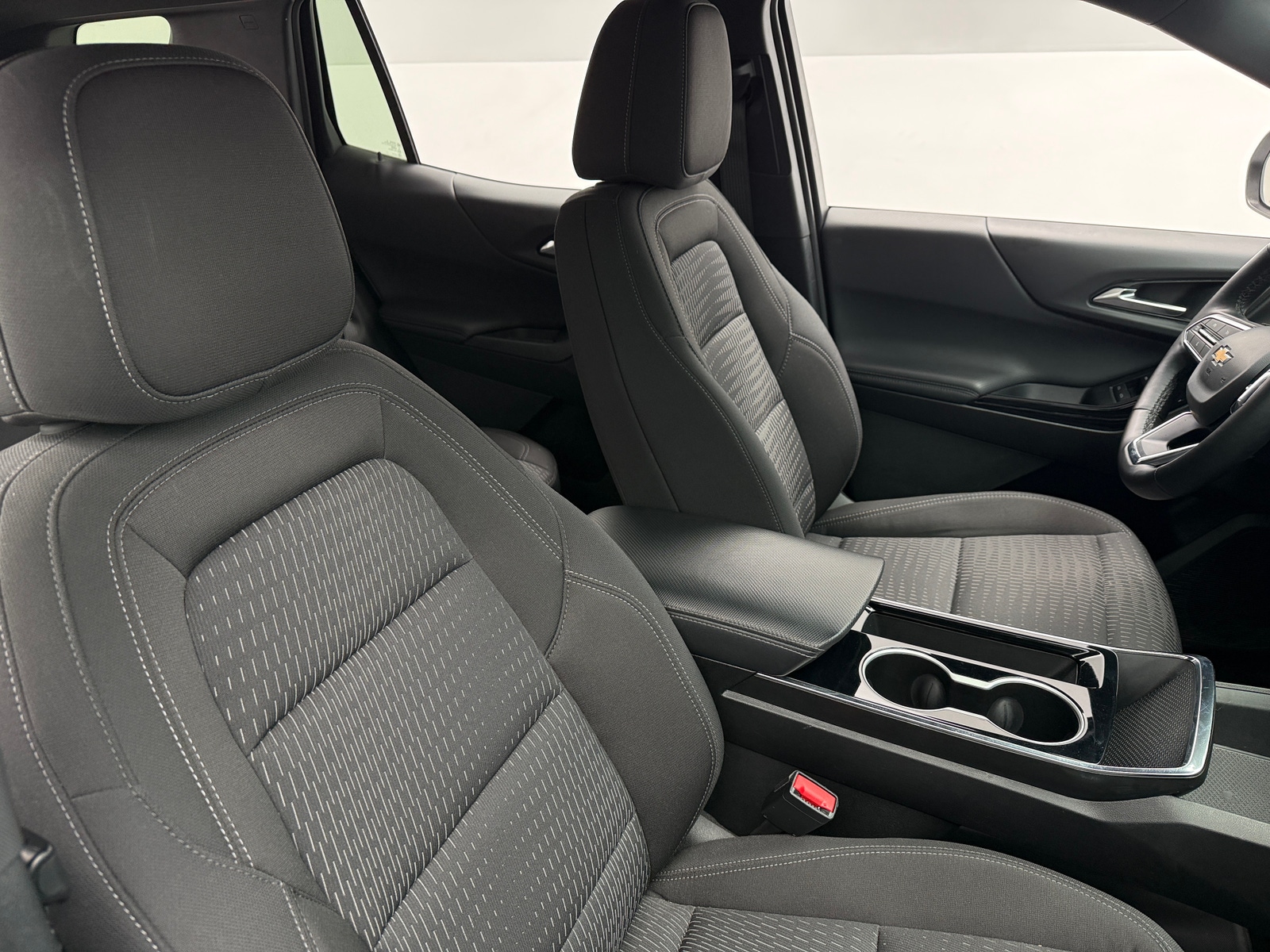 Thumbnail: 2025 Chevrolet Equinox - 2