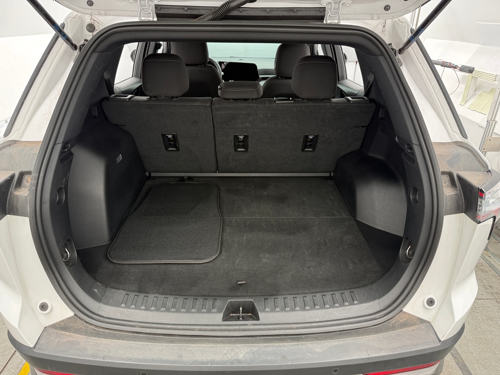 Thumbnail: 2025 Chevrolet Equinox - 7