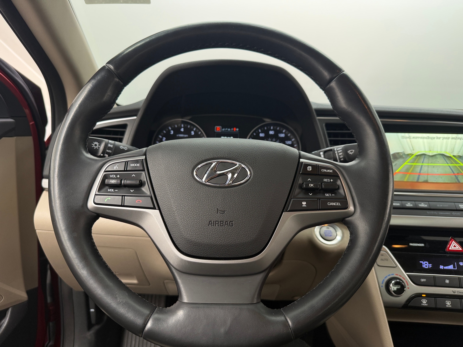 Thumbnail: 2017 Hyundai Elantra - 4