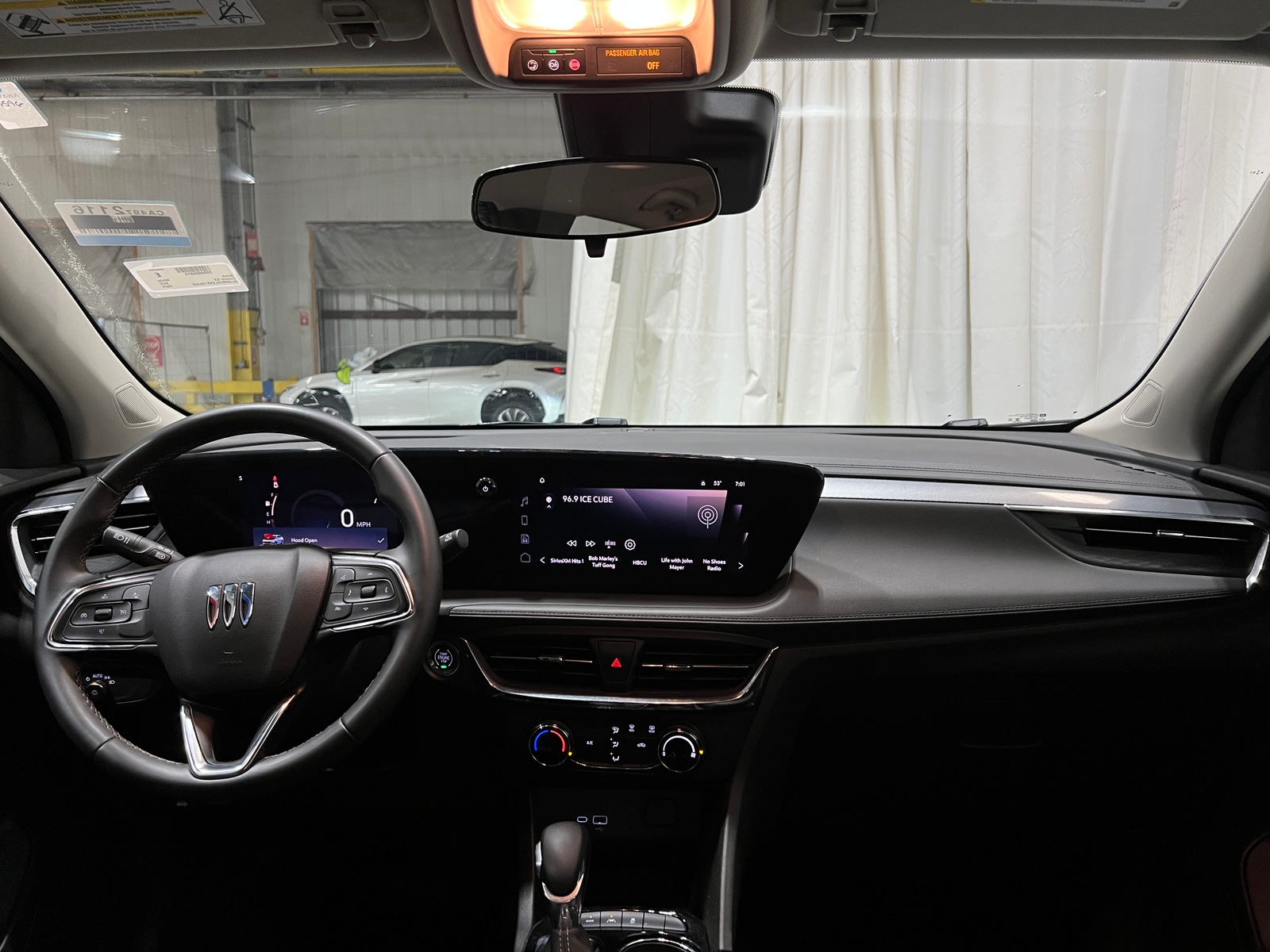 Thumbnail: 2025 Buick Encore GX - 2