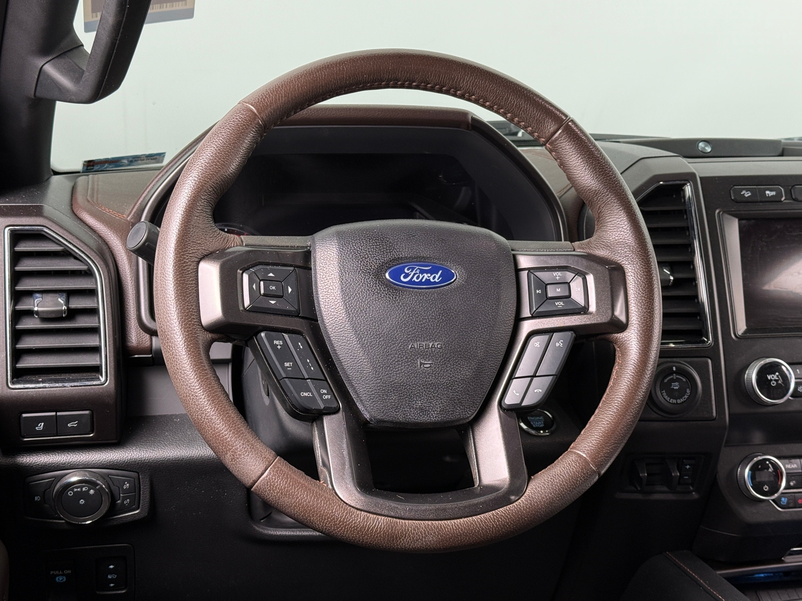Thumbnail: 2021 Ford Expedition MAX - 4