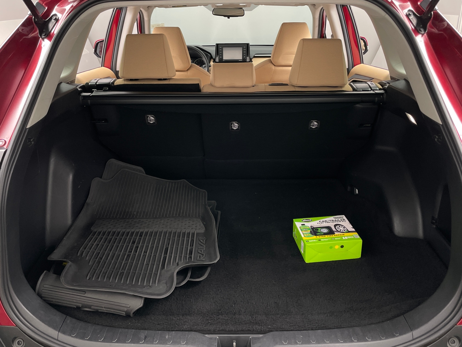 Thumbnail: 2022 Toyota RAV4 - 7