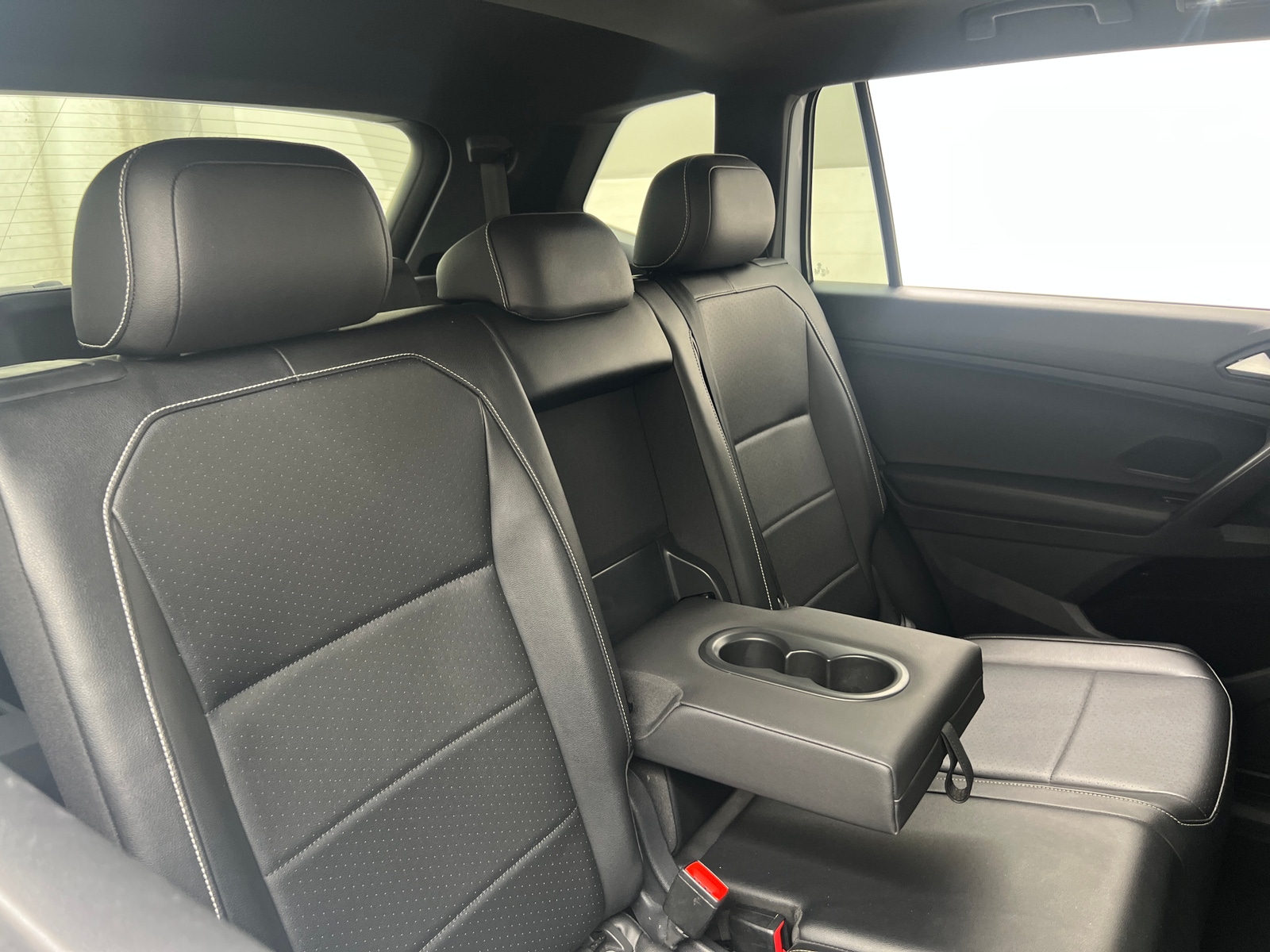 Thumbnail: 2021 Volkswagen Tiguan - 5