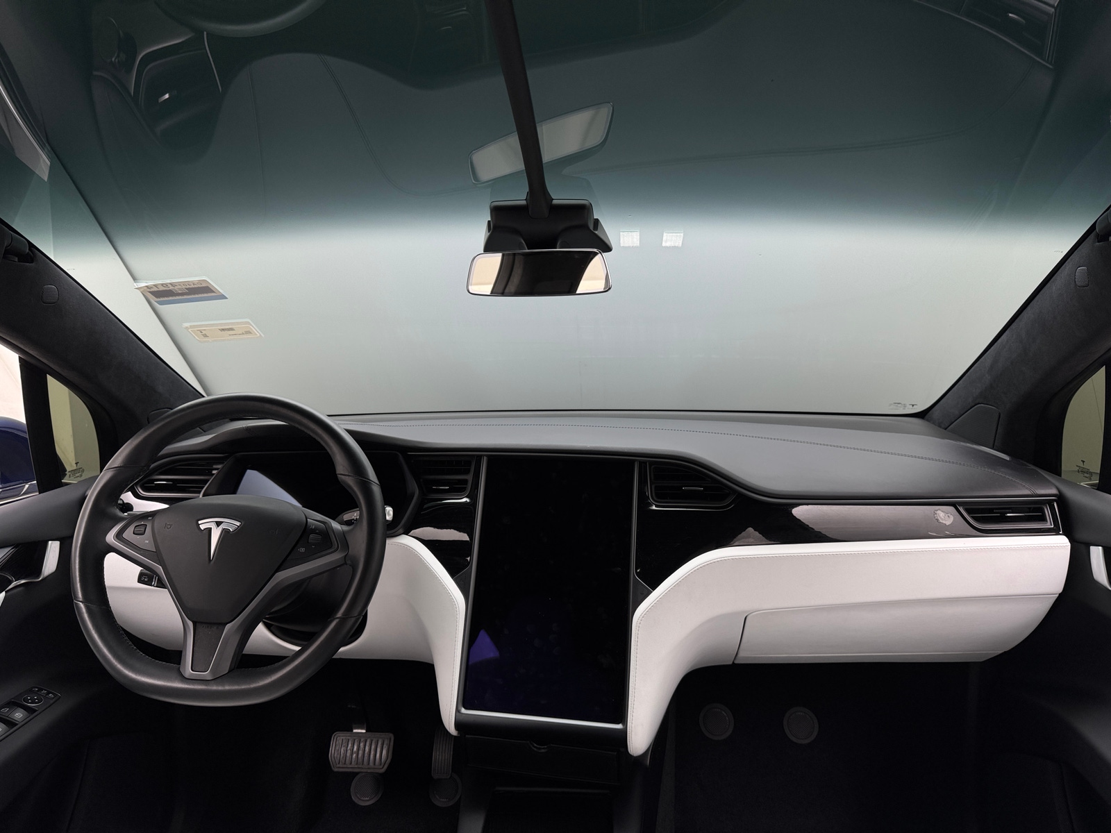 Thumbnail: 2020 Tesla Model X - 2