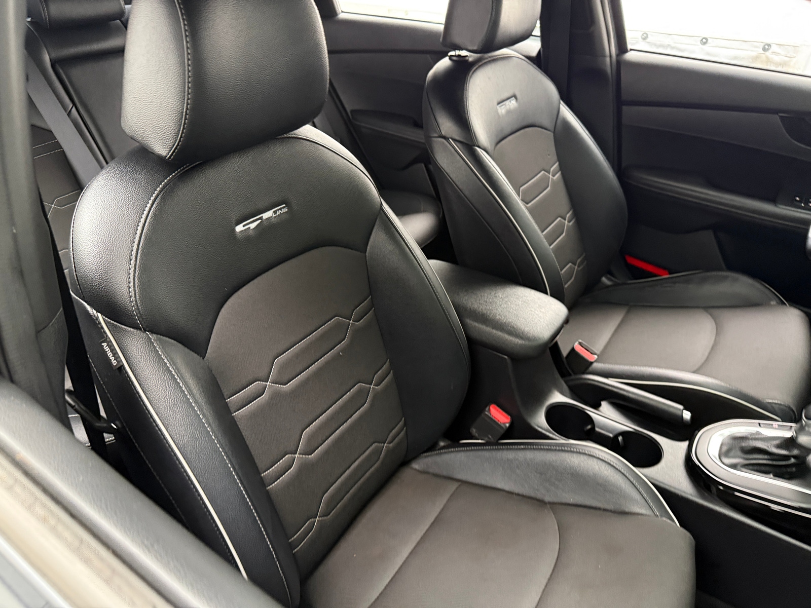 Thumbnail: 2020 Kia Forte - 2