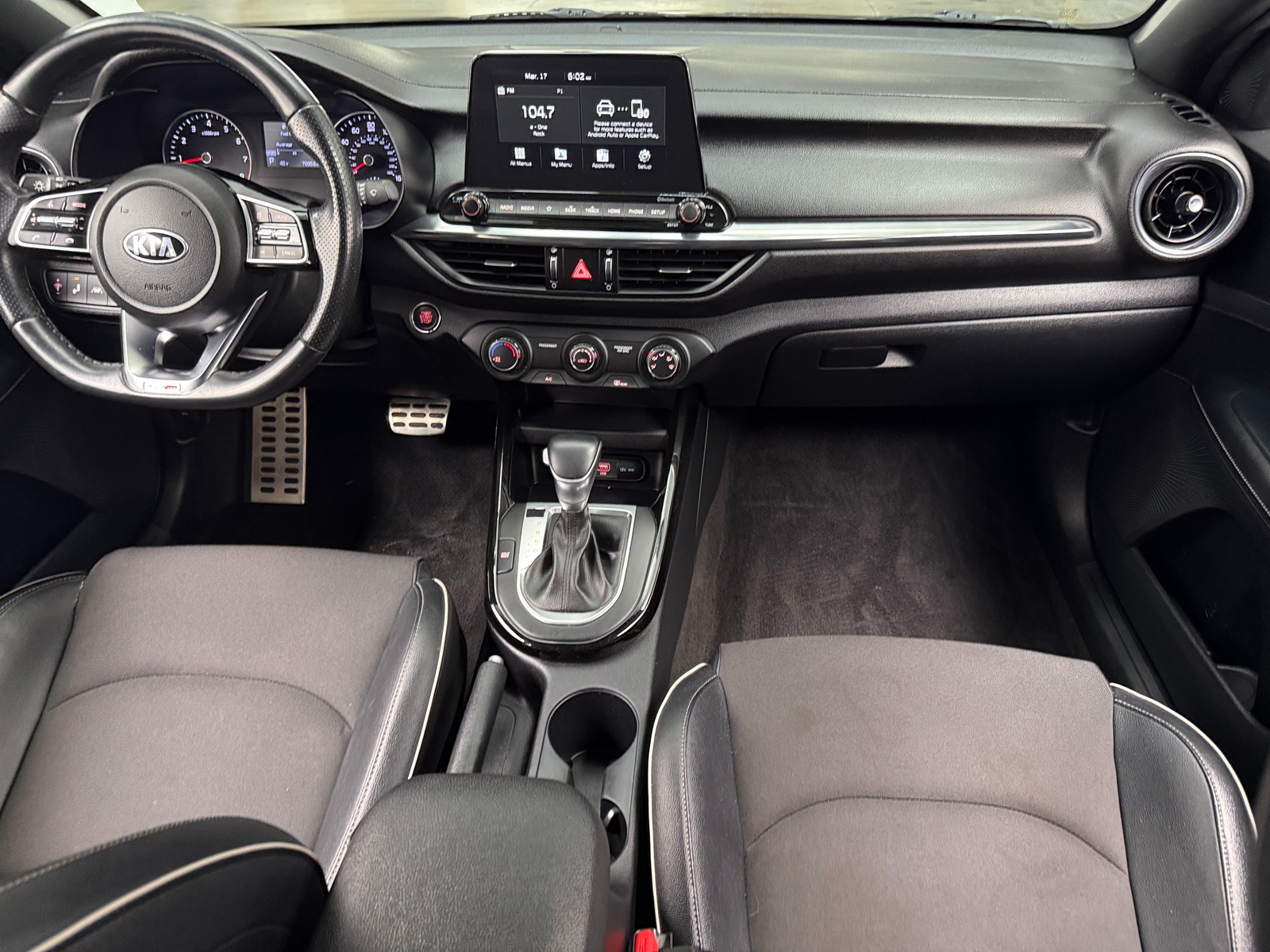 Thumbnail: 2020 Kia Forte - 3