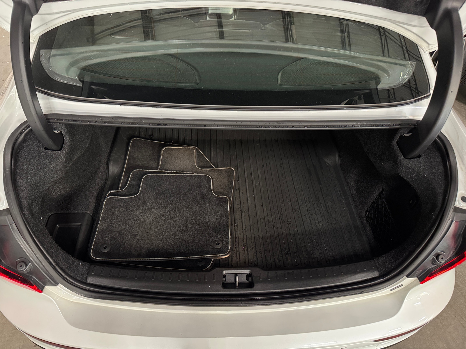 Thumbnail: 2019 Volvo S60 - 6