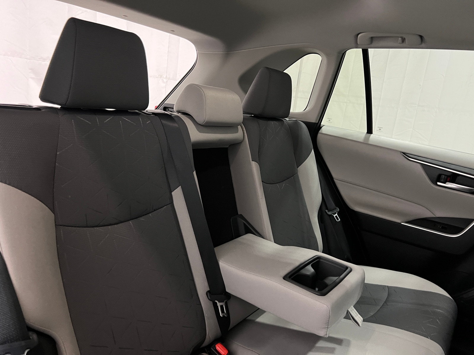 Thumbnail: 2024 Toyota RAV4 - 6