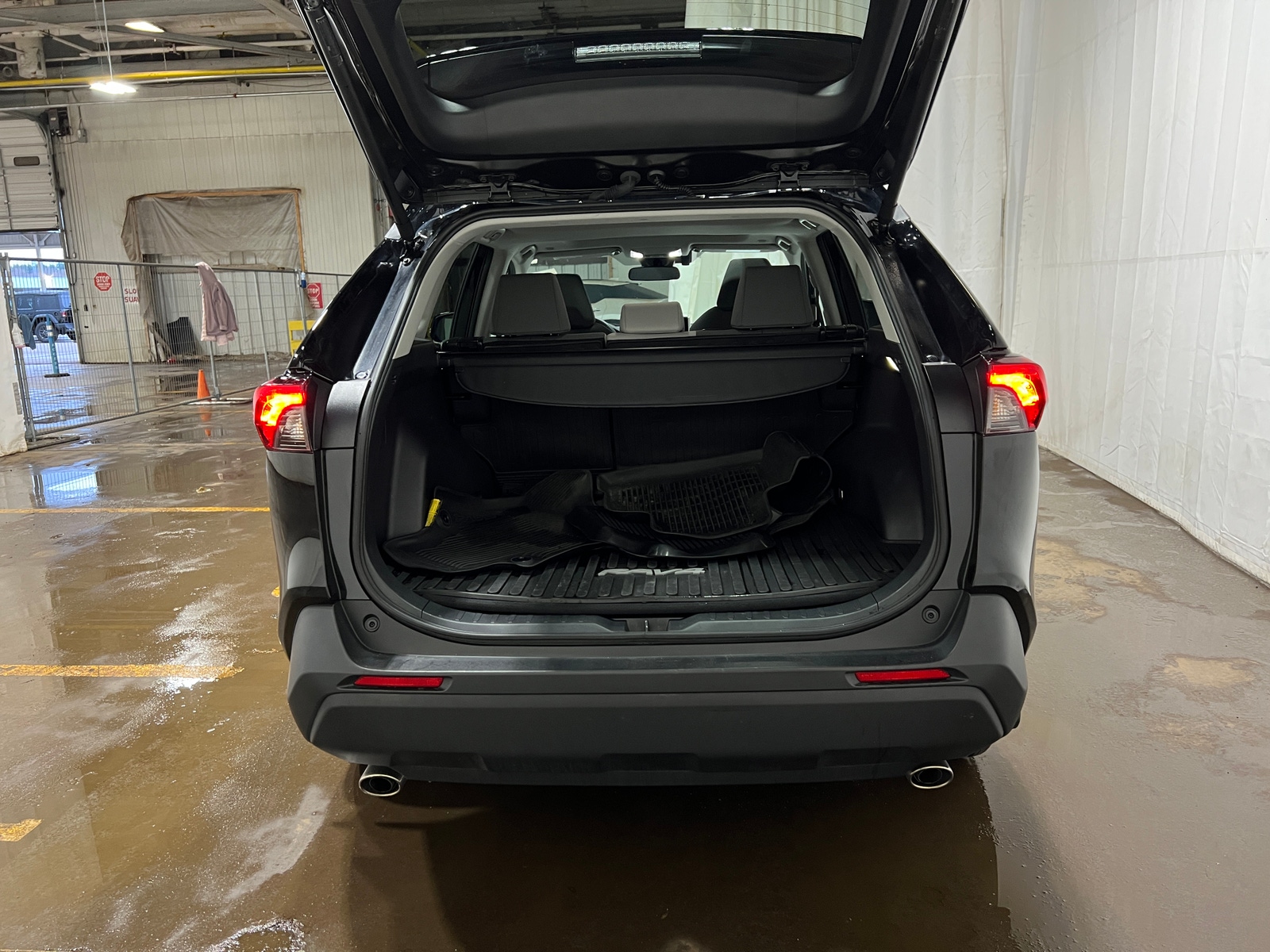 Thumbnail: 2024 Toyota RAV4 - 7