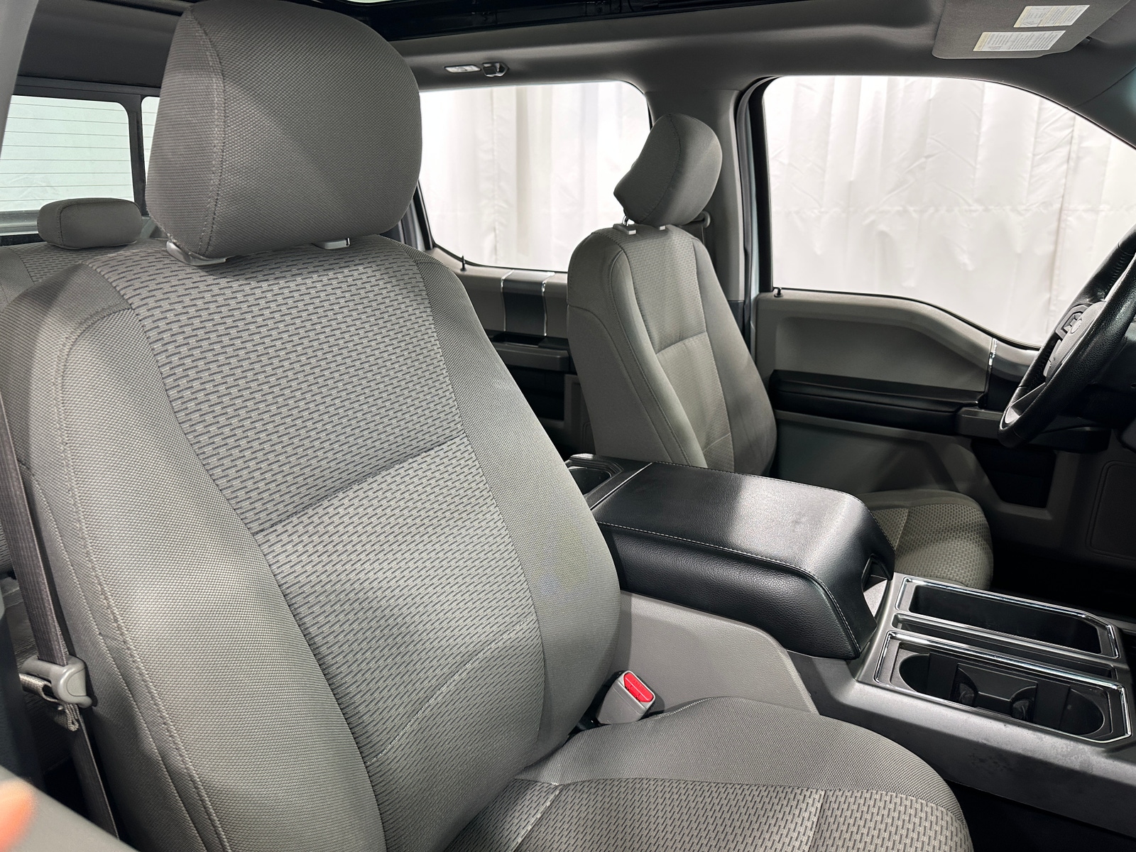 Thumbnail: 2016 Ford Econoline - 2