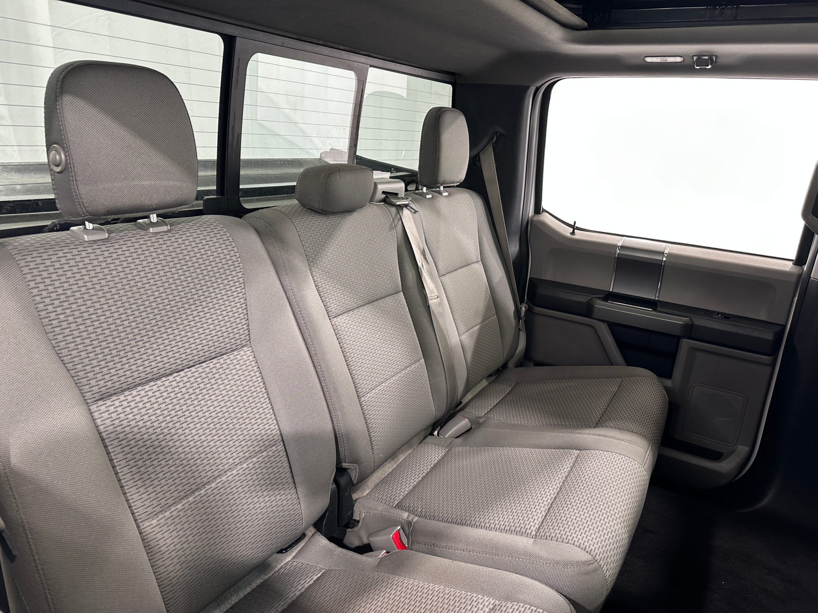 Thumbnail: 2016 Ford Econoline - 6