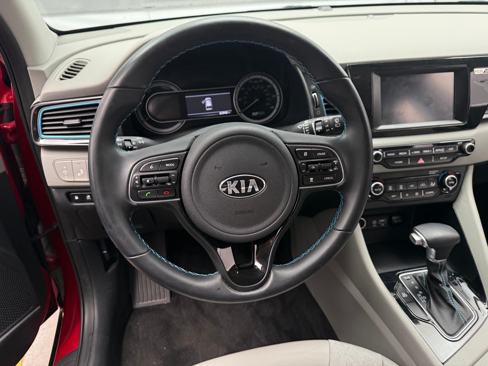 Thumbnail: 2019 Kia Niro - 5