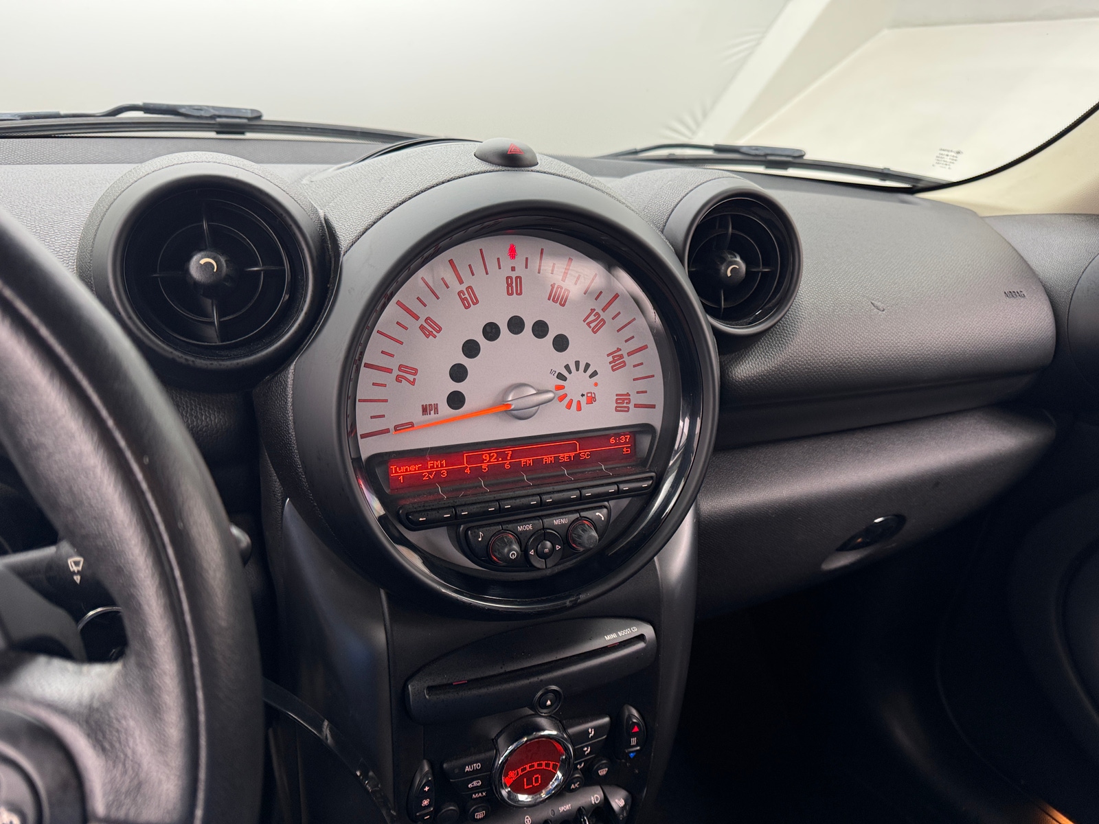 Thumbnail: 2014 MINI Cooper Countryman - 3