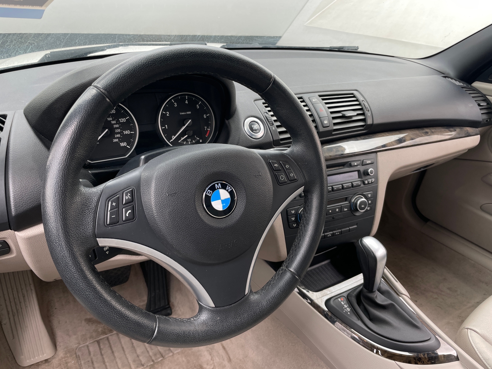 Thumbnail: 2012 BMW 1 Series - 4