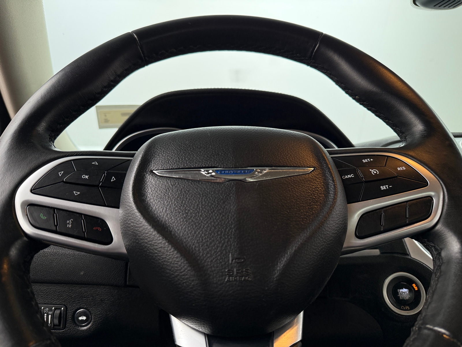 Thumbnail: 2019 Chrysler 300 - 4