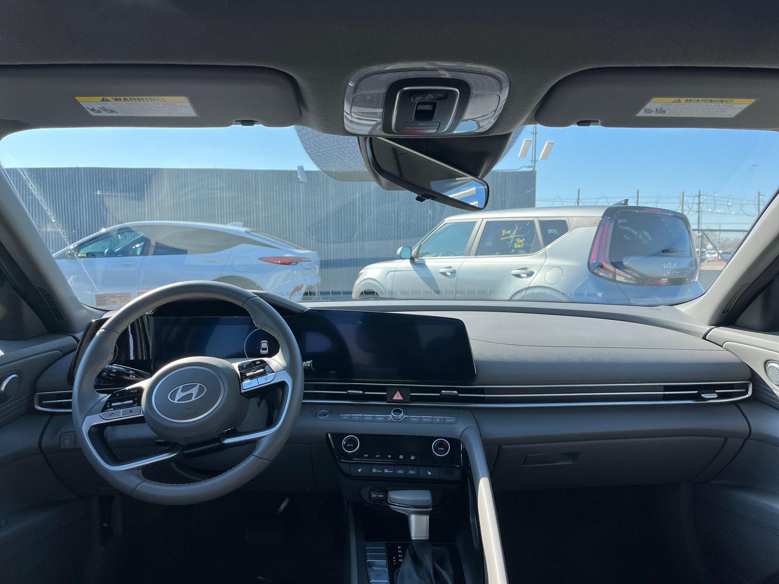 Thumbnail: 2025 Hyundai Elantra - 3