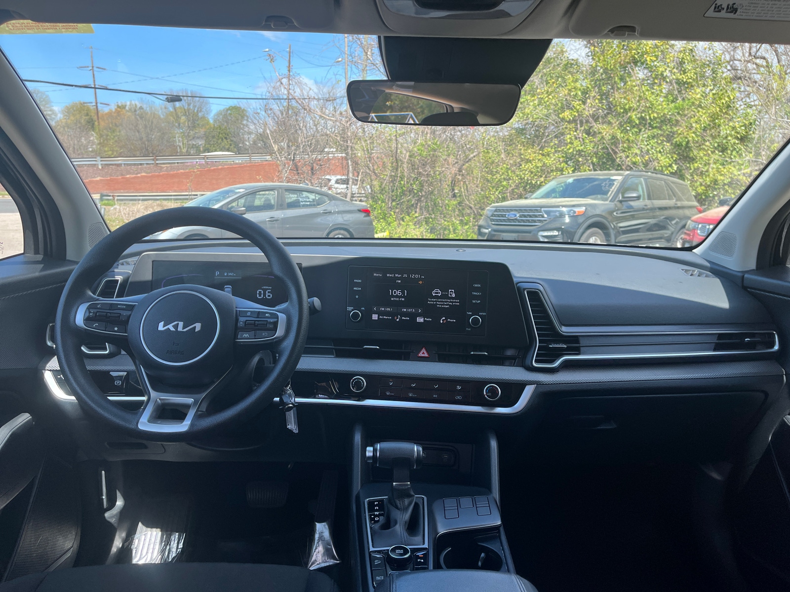 Thumbnail: 2025 Kia Sportage - 3