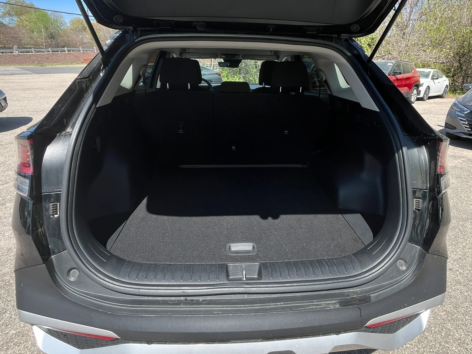 Thumbnail: 2025 Kia Sportage - 5