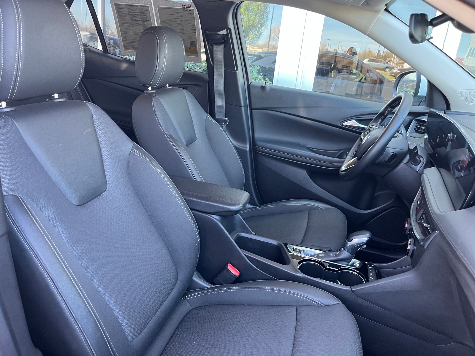 Thumbnail: 2025 Buick Encore GX - 2