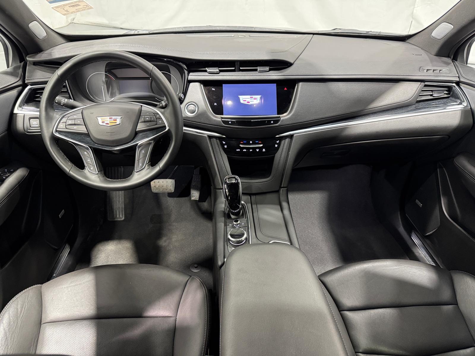 Thumbnail: 2025 Cadillac XT5 - 2