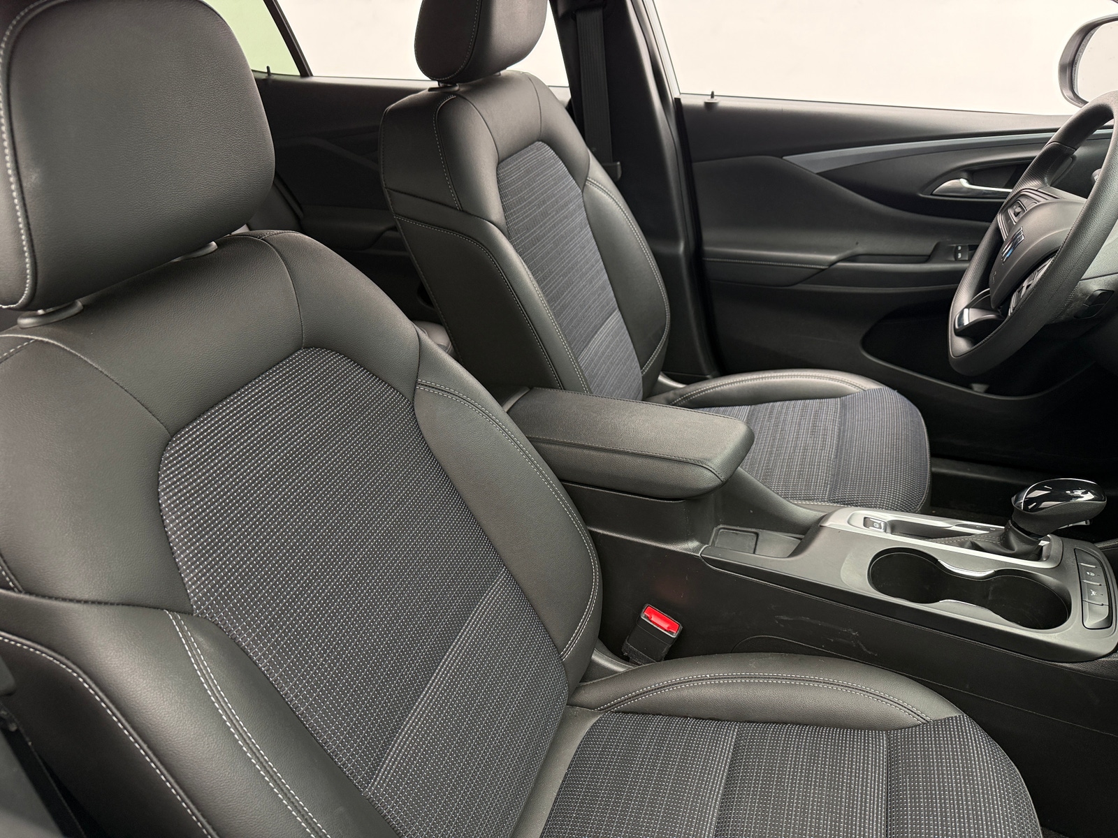 Thumbnail: 2025 Buick Envista - 2