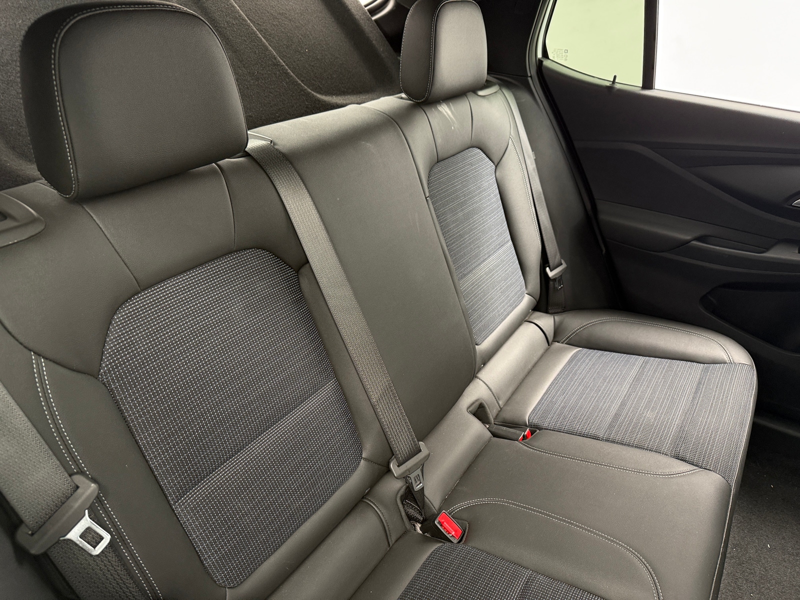 Thumbnail: 2025 Buick Envista - 6