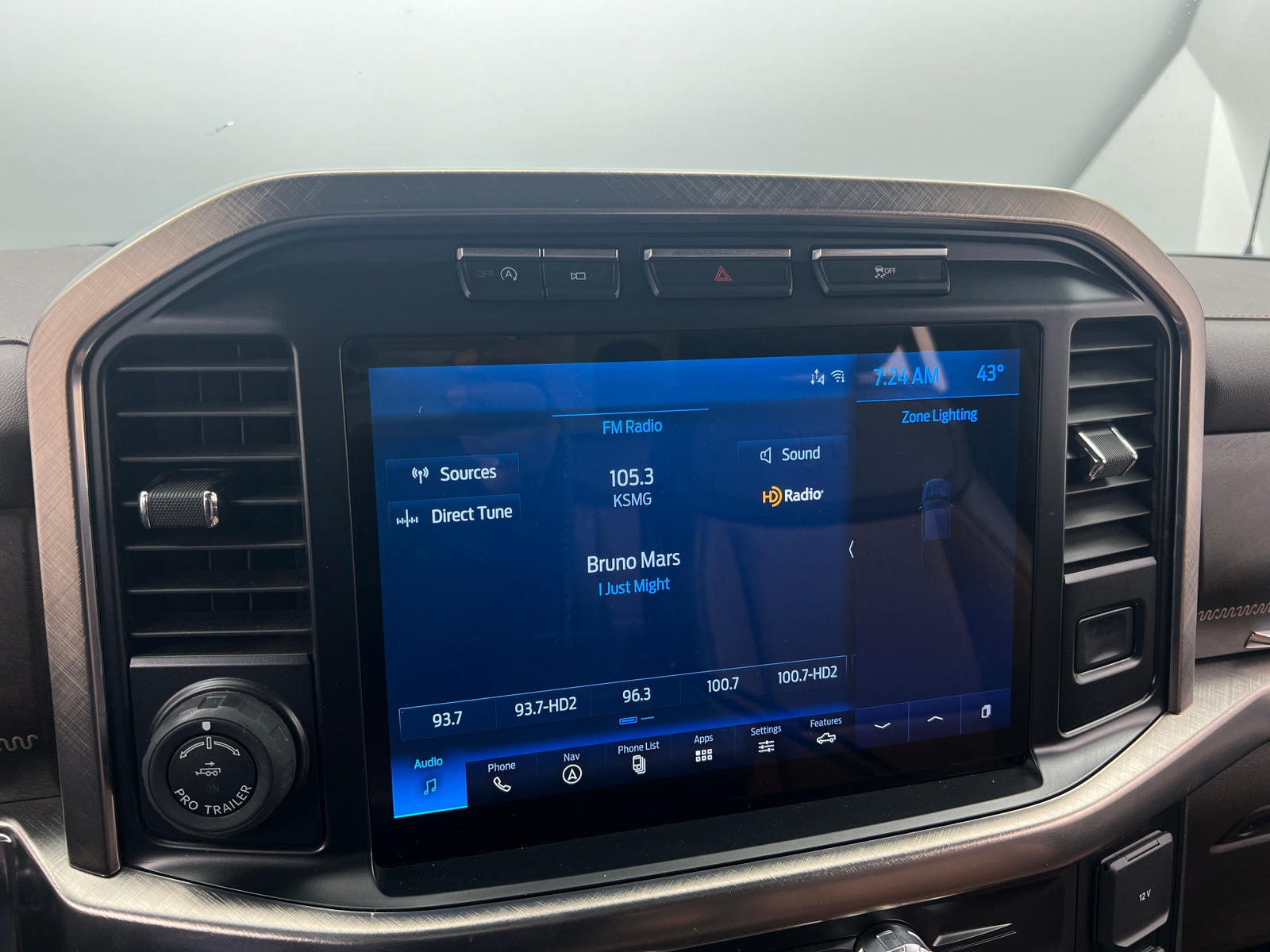 Thumbnail: 2021 Ford Econoline - 3