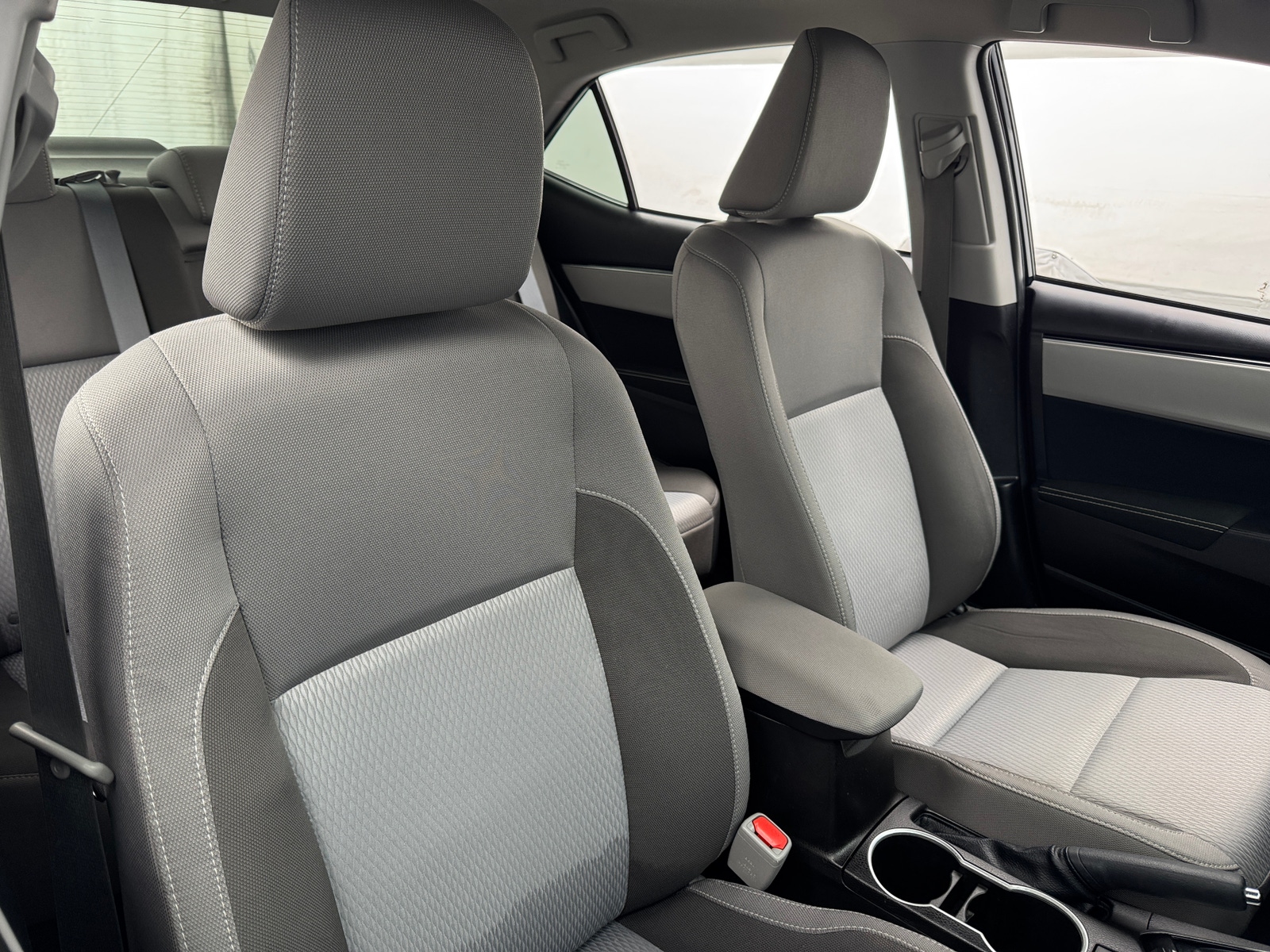 Thumbnail: 2018 Toyota Corolla - 2