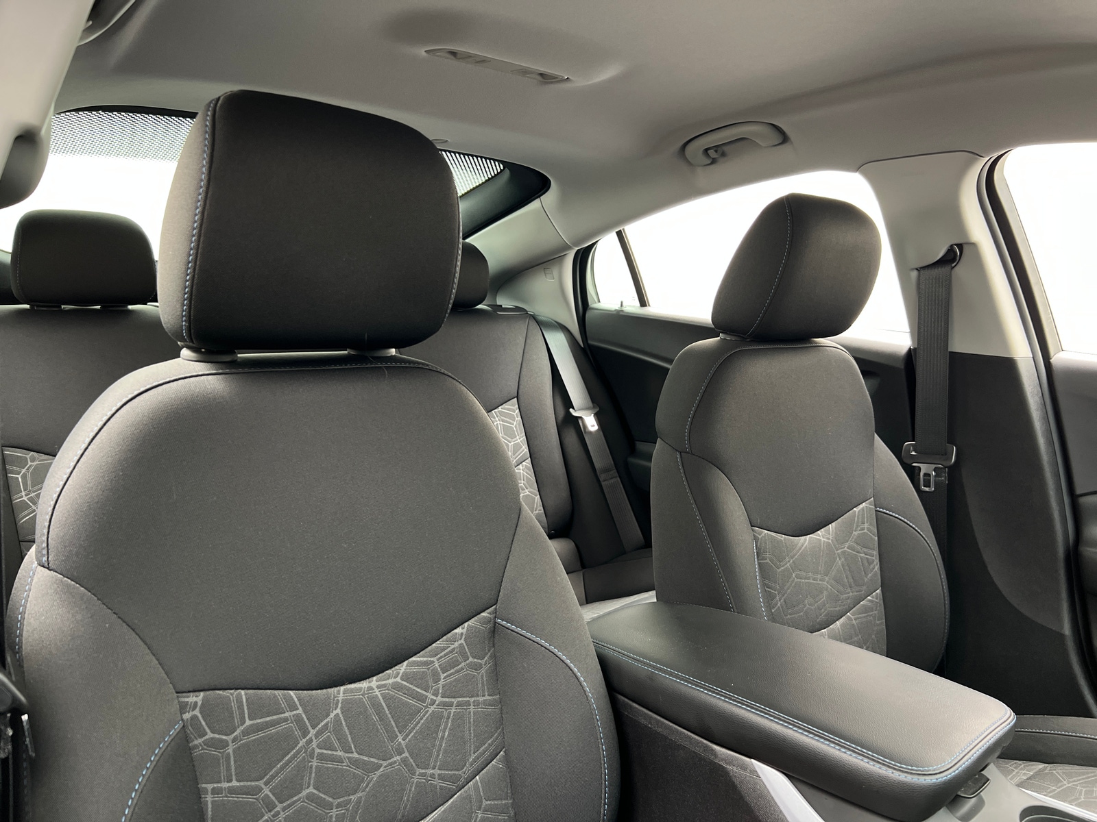 Thumbnail: 2018 Chevrolet Volt - 2