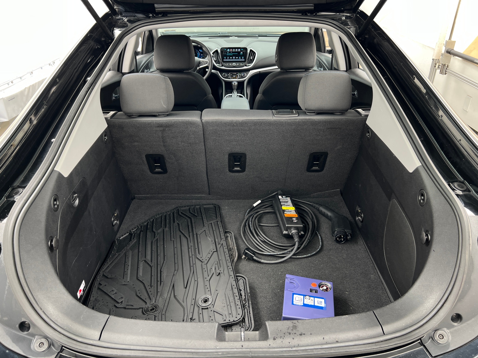 Thumbnail: 2018 Chevrolet Volt - 7