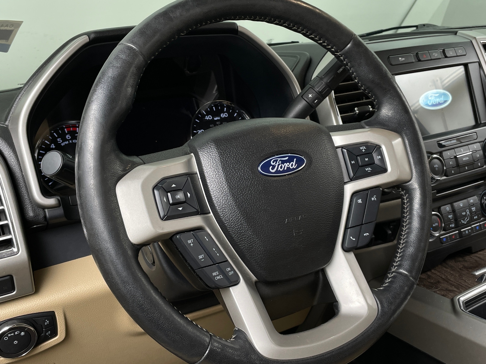 Thumbnail: 2017 Ford Econoline - 4