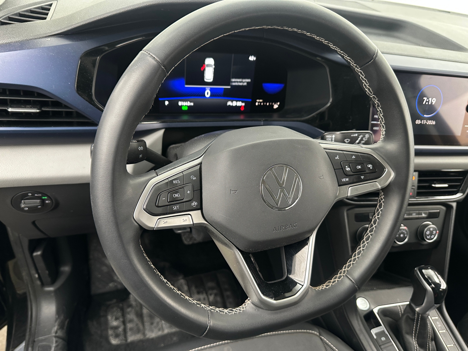 Thumbnail: 2022 Volkswagen Taos - 5