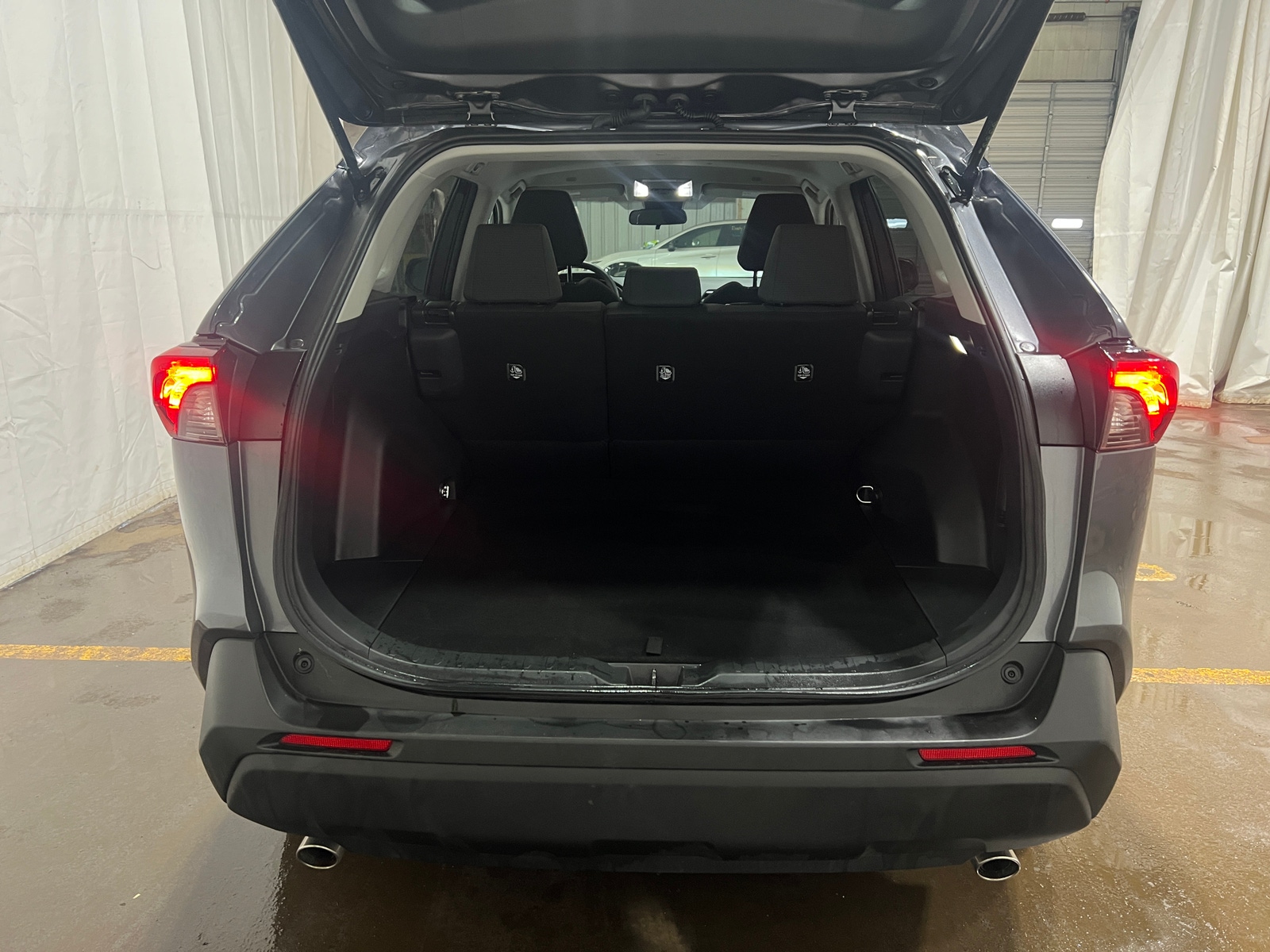 Thumbnail: 2025 Toyota RAV4 - 7