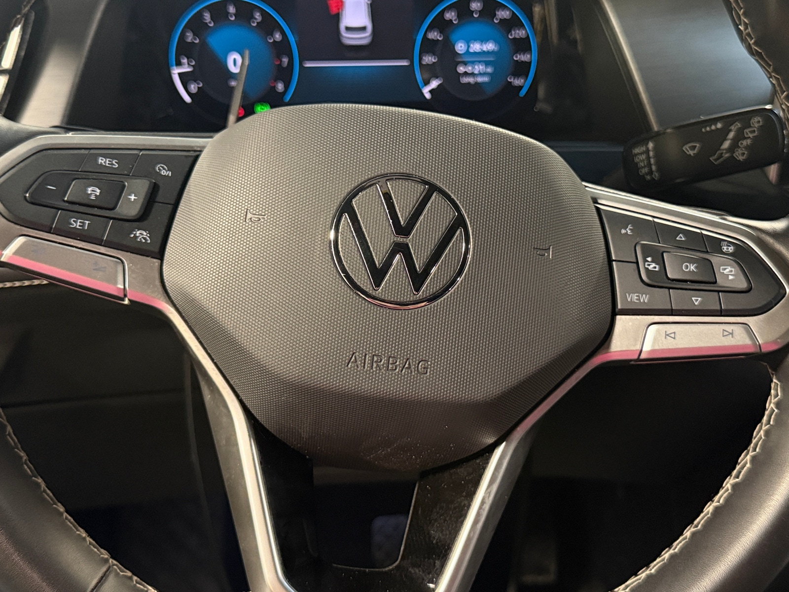 Thumbnail: 2025 Volkswagen Atlas - 4