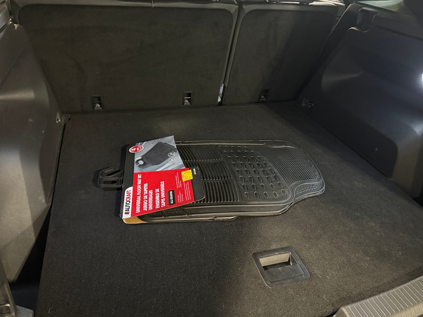 Thumbnail: 2025 Volkswagen Atlas - 6