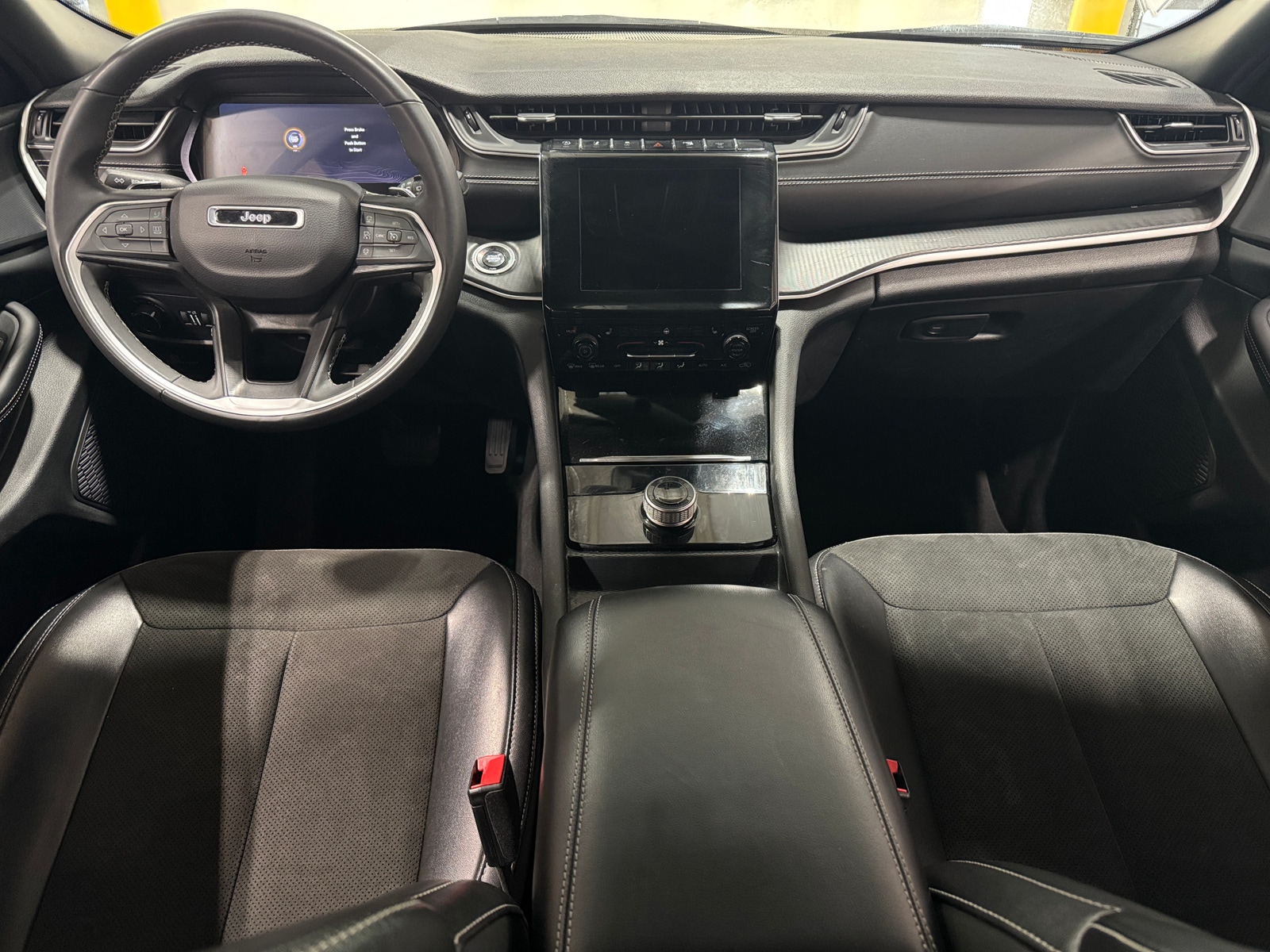 Thumbnail: 2024 Jeep Grand Cherokee L - 3