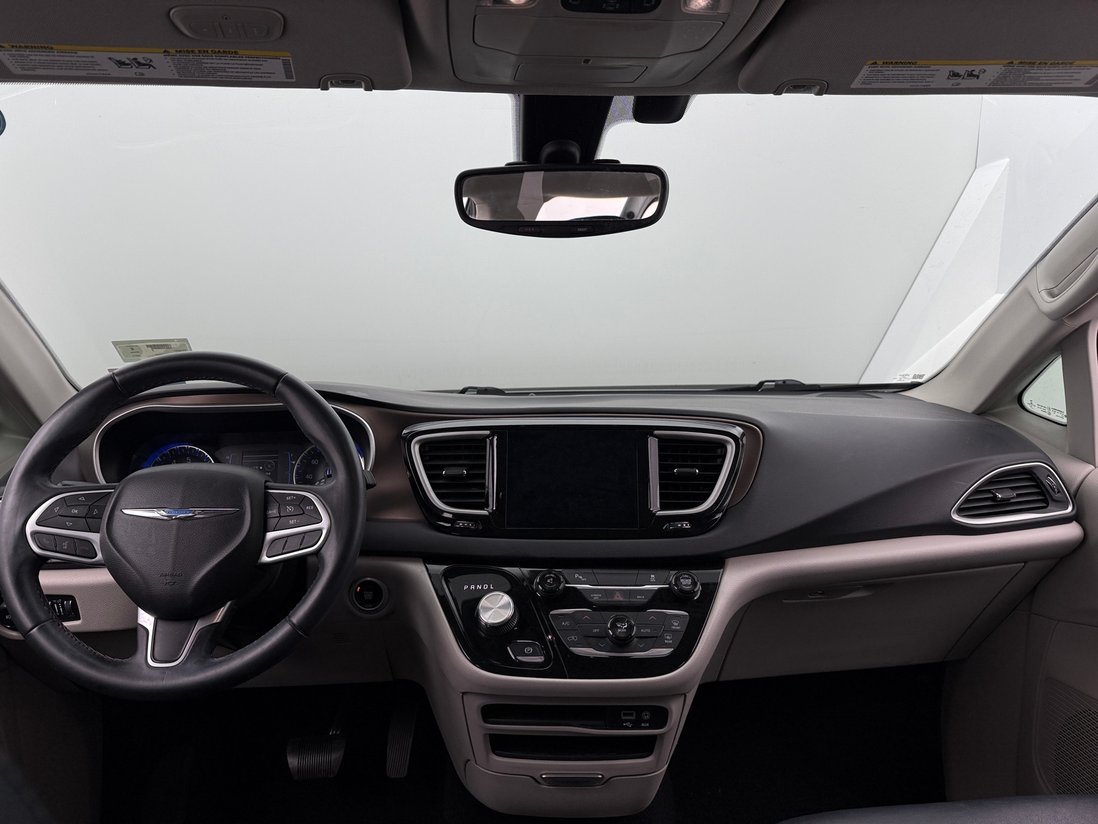 Thumbnail: 2017 Chrysler Pacifica - 2