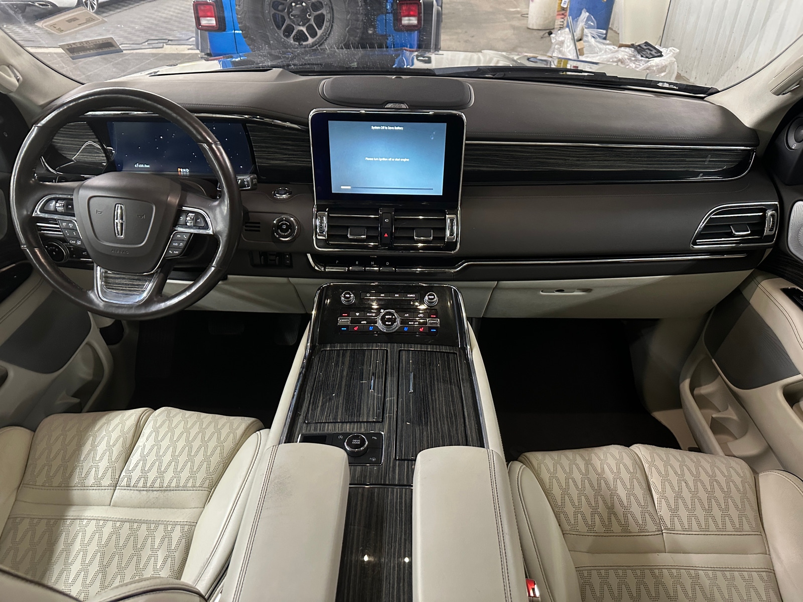 Thumbnail: 2020 Lincoln Navigator - 2