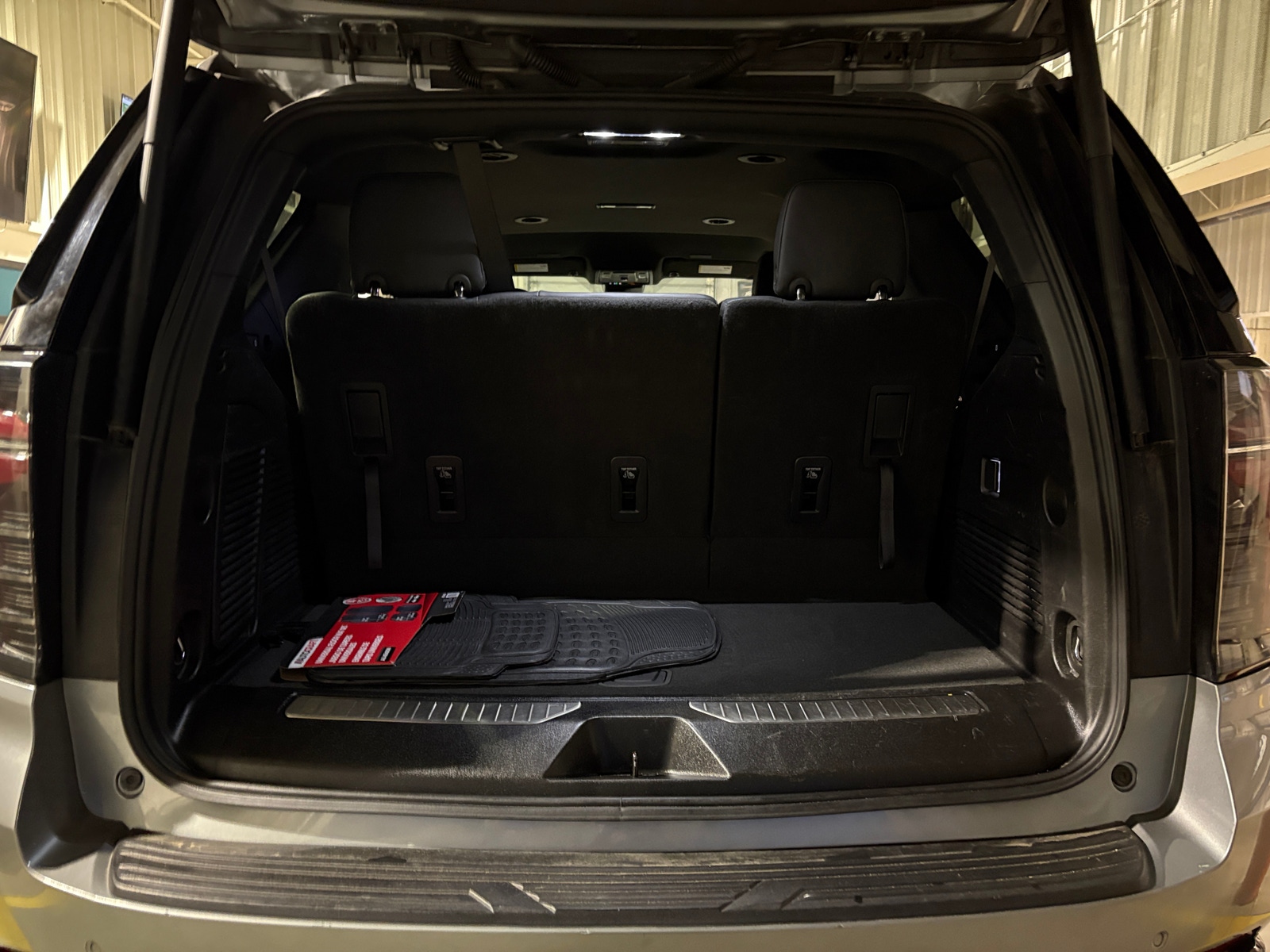 Thumbnail: 2025 Chevrolet Tahoe - 6