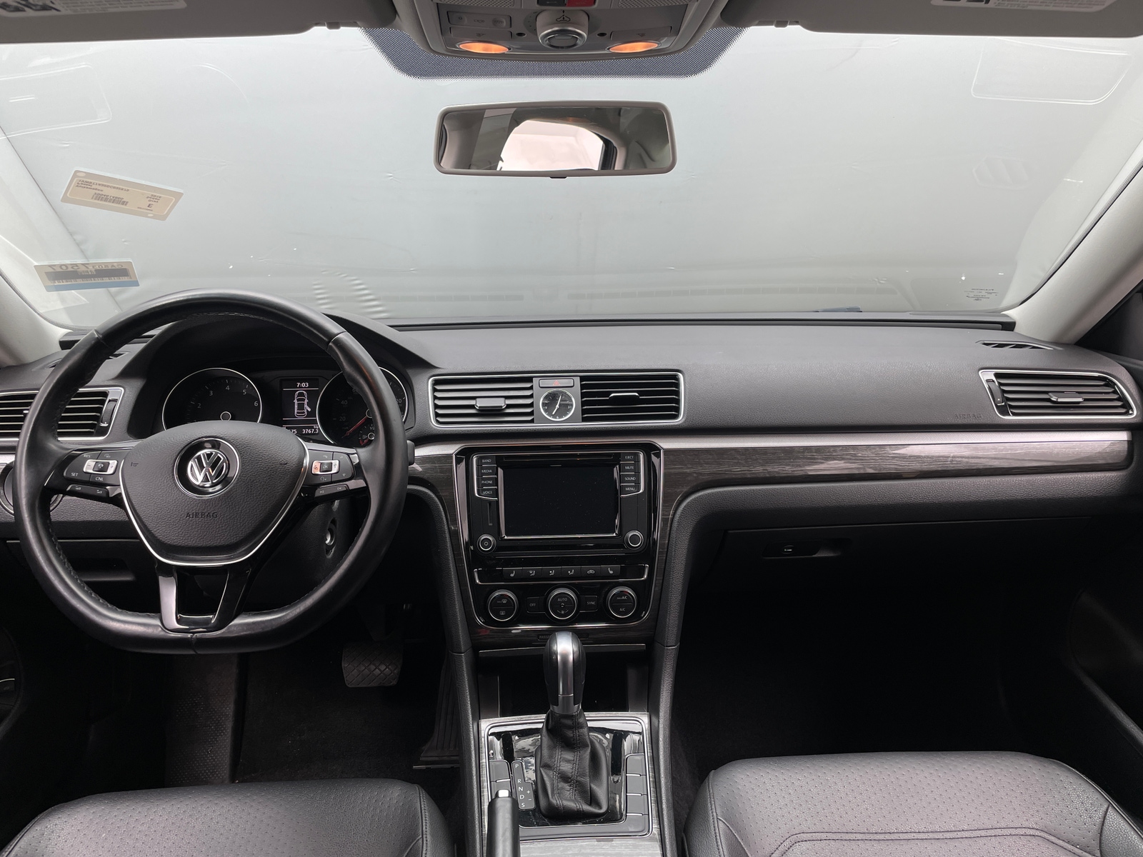 Thumbnail: 2016 Volkswagen Passat - 2