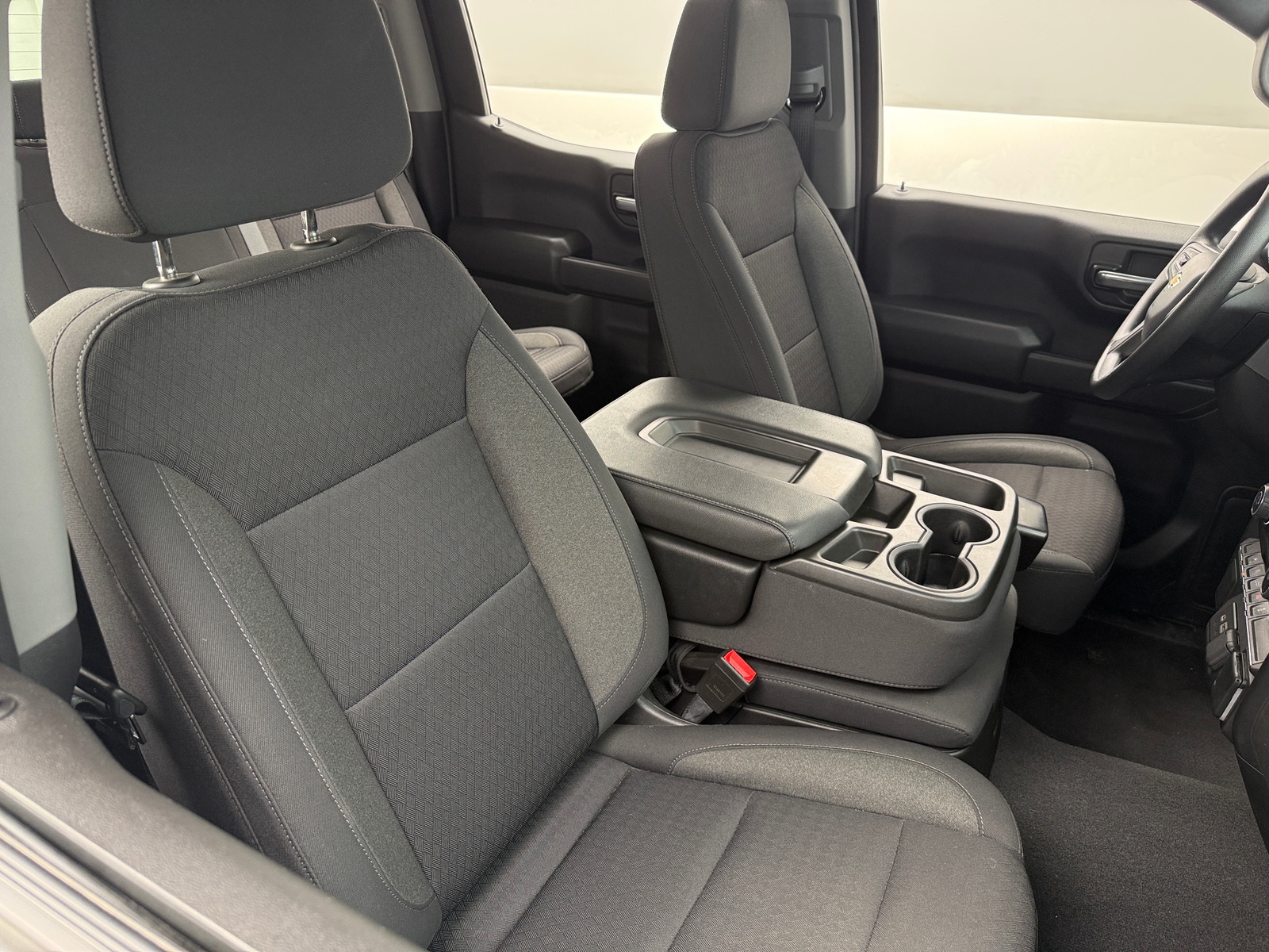 Thumbnail: 2022 Chevrolet Silverado 1500 - 2