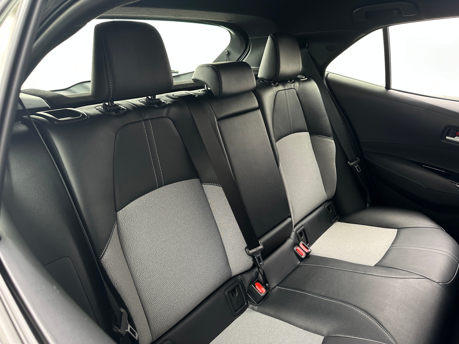 Thumbnail: 2025 Toyota Corolla - 6