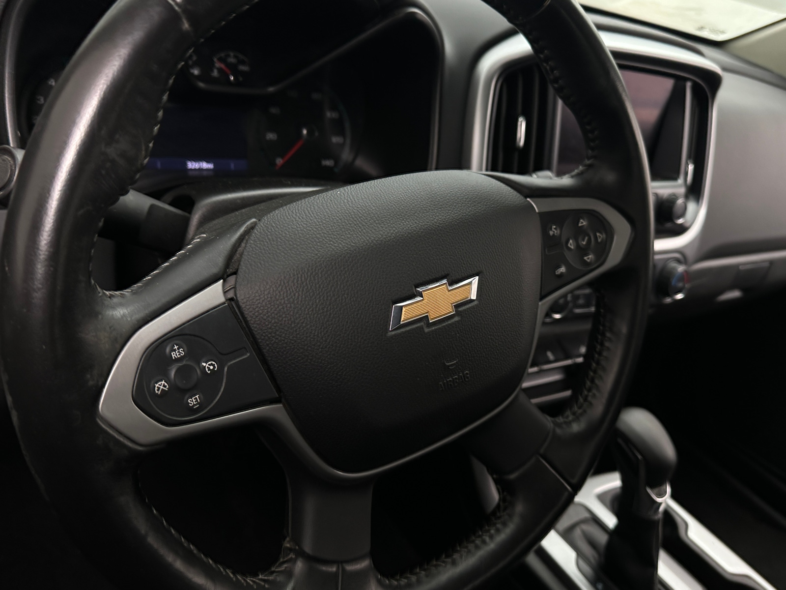 Thumbnail: 2022 Chevrolet Colorado - 5