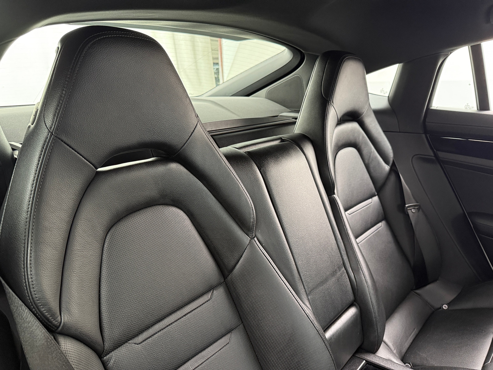 Thumbnail: 2018 Porsche Panamera - 5