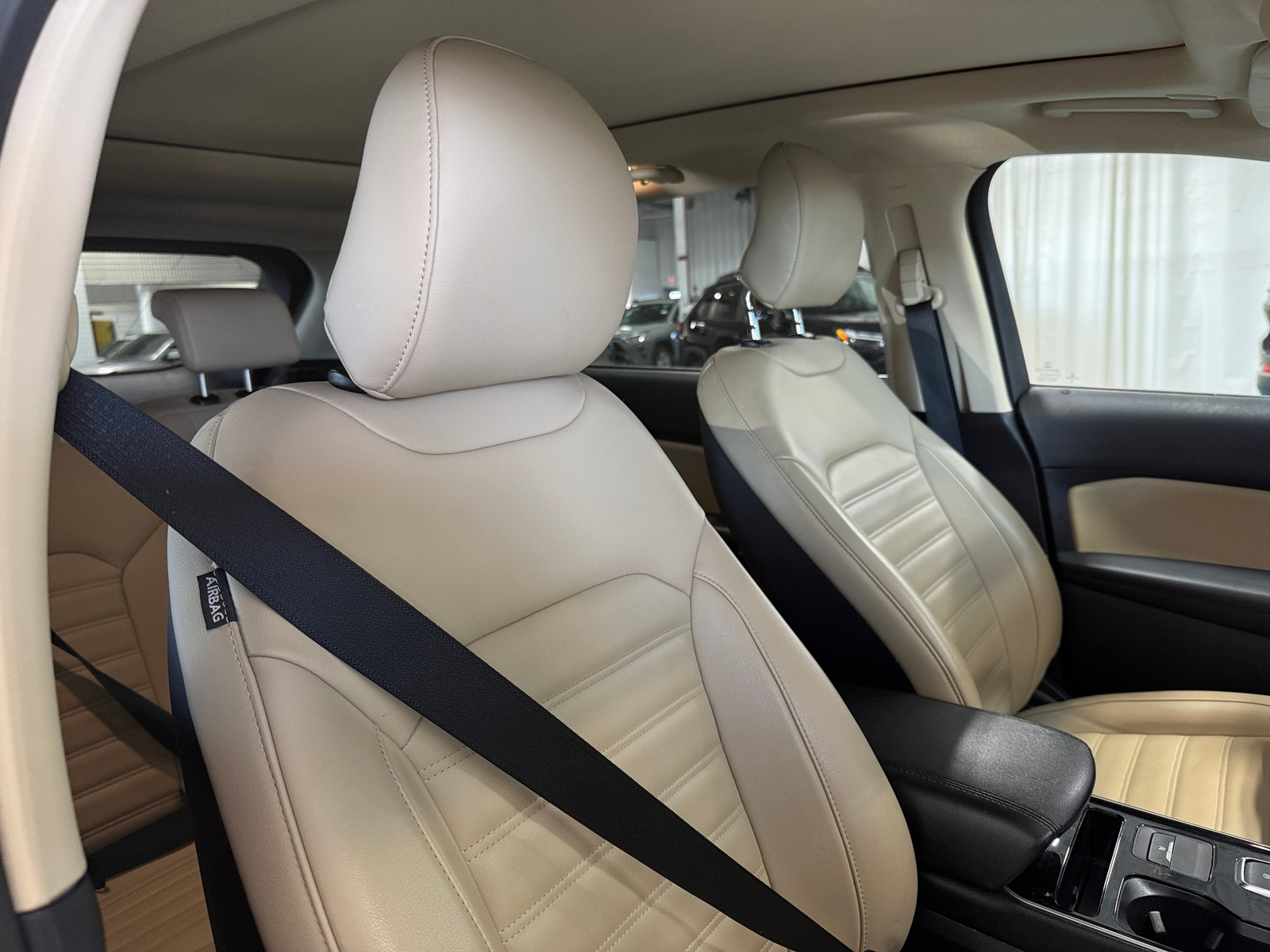 Thumbnail: 2019 Ford Edge - 2