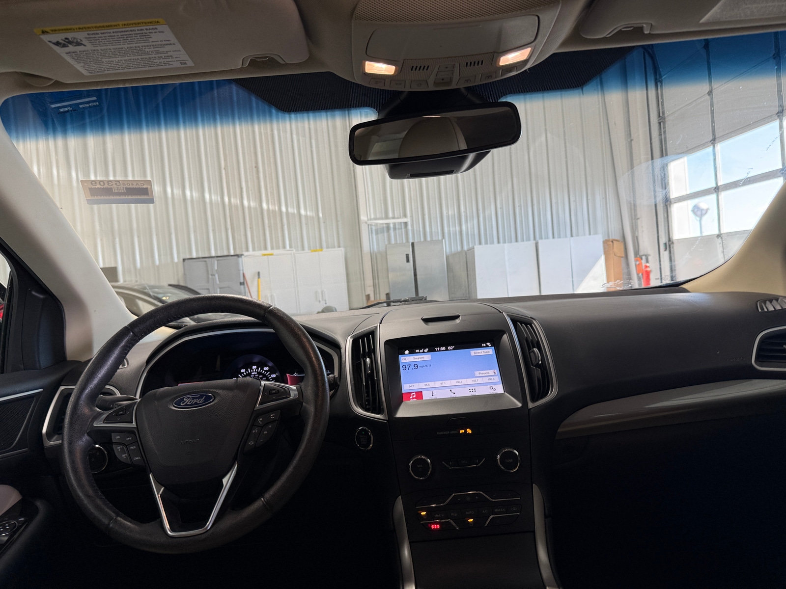 Thumbnail: 2019 Ford Edge - 3